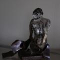 femme au bain sculpture acier